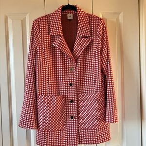 CAbi red houndstooth jacket size large